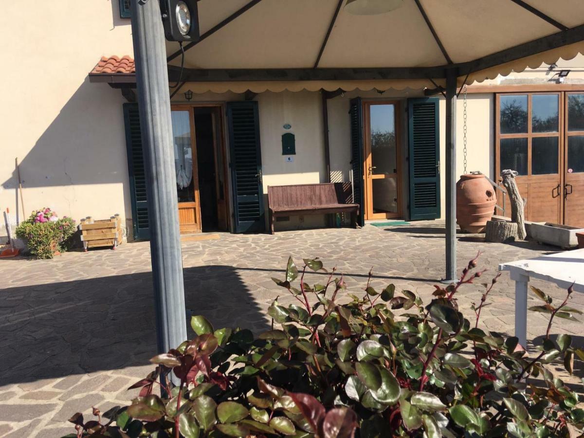 Agriturismo Tenute Poggio Di Bobi Lamporecchio Exterior photo